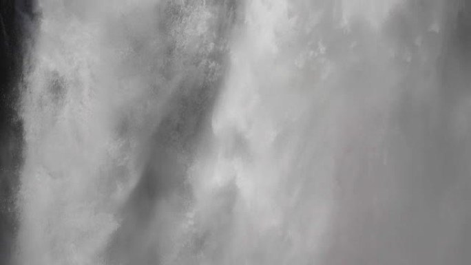 黄石公园下瀑布水的180p慢动作特写