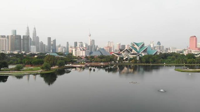 从公园湖向吉隆坡天际线的左空中扫荡