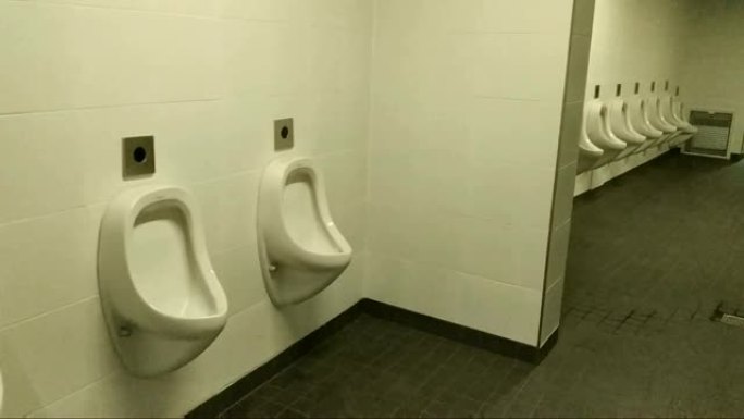 男人的厕所。