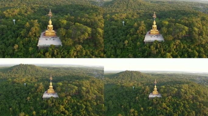 泰国武里拉姆考克拉东森林公园的佛陀