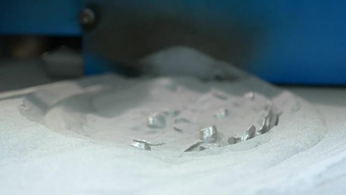 3D打印机打印金属。金属激光烧结机。