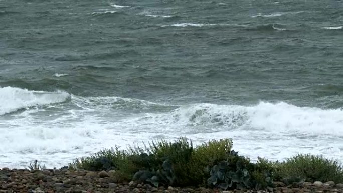 苏格兰西南部的暴风雨浪潮