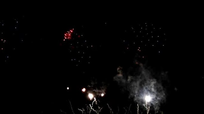 烟花汇演庆典，彩色烟花4K
