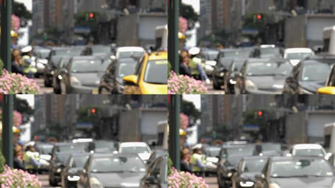 纽约市繁忙的城市街道上通勤和交通高峰时间
