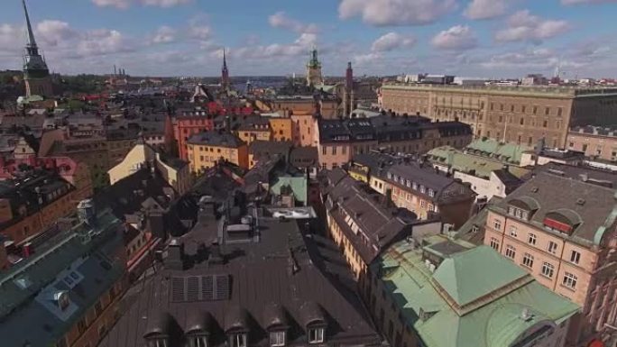 斯德哥尔摩市中心航空。老城建筑和斯德哥尔摩宫殿的景色