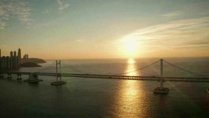 釜山广安大桥日出鸟瞰图