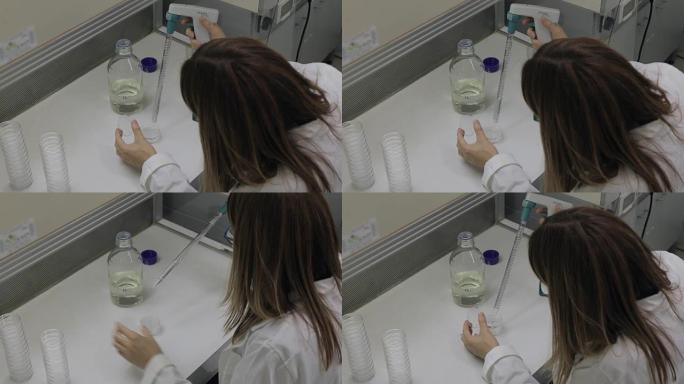 为藤蔓植物组织培养制备明胶的女研究员