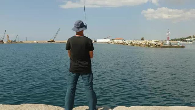 希腊爱琴海垂钓者