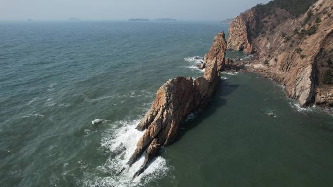 原创大连海滨燕窝岭海岸线自然风光航拍