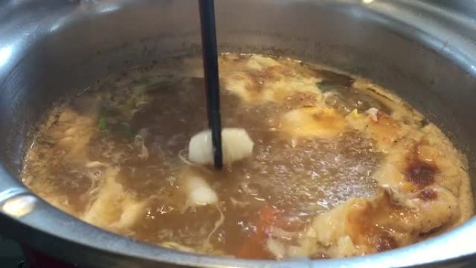 寿喜烧火锅煮汤