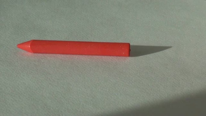 红色蜡笔蜡笔粉彩画家工具