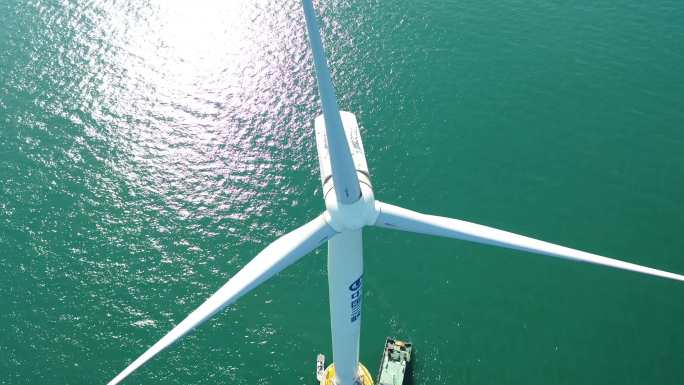 4K海上风机组装过程风力发电（7分钟）