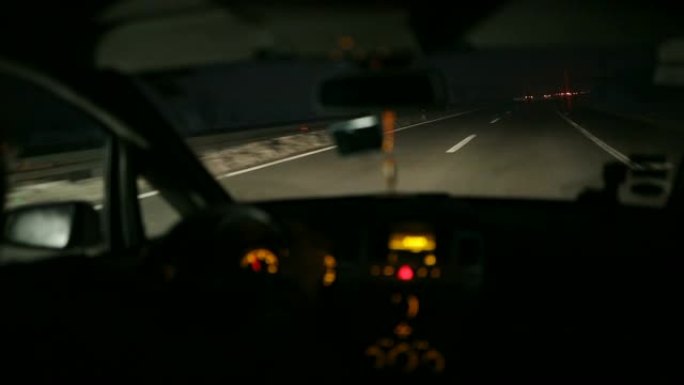 夜间驾驶