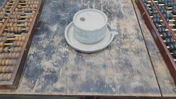 平移旧中国木桌背景