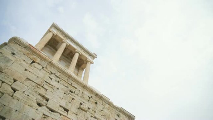 雅典卫城的尼基·阿普特罗斯神庙。