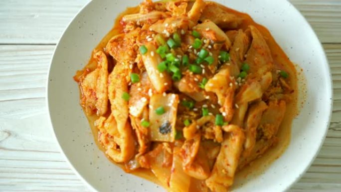 泡菜炒猪肉-韩国料理