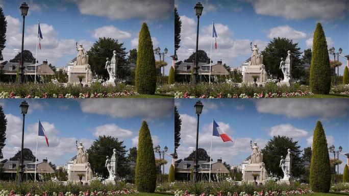 Lisieux的花园和雕像Jardin de L'Eveche