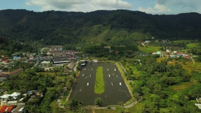 晴天普吉岛著名的维克公园航空全景4k泰国