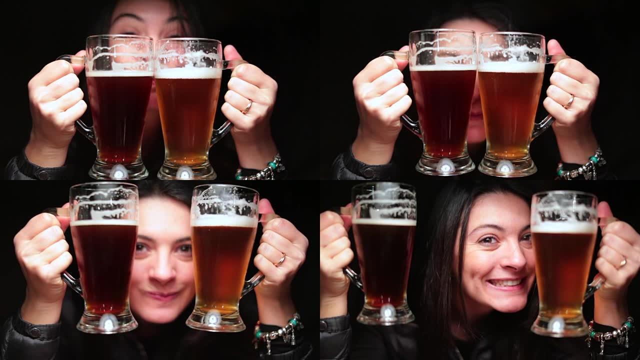 女人愚蠢地庆祝生啤酒，举着两个大杯子。女孩在用淡淡的生啤酒对着镜头时表现得很傻