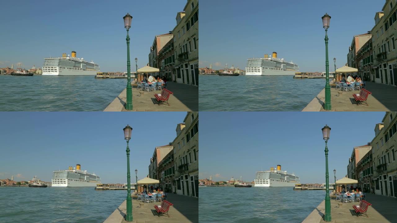 威尼斯巨型游轮