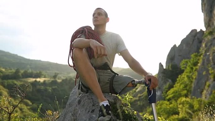 残疾人自由登山者放松