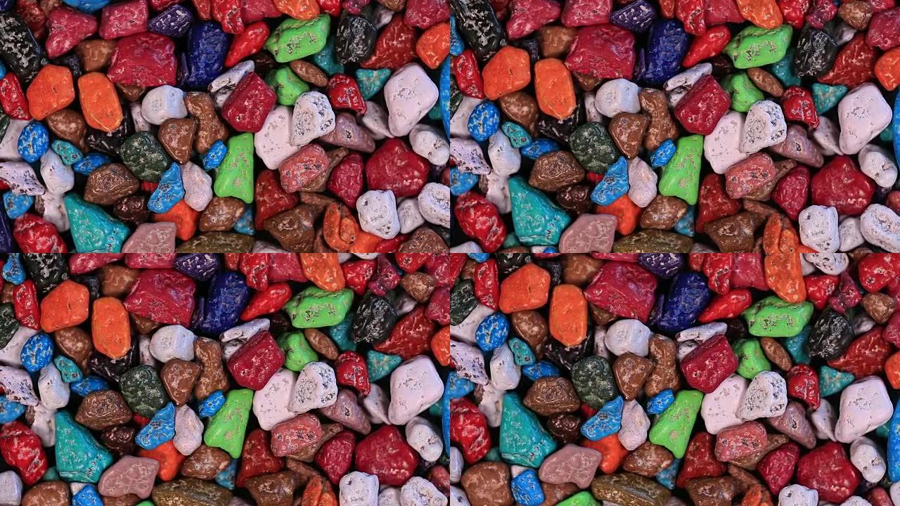 埃及商店出售的鹅卵石形式的彩色糖果，特写