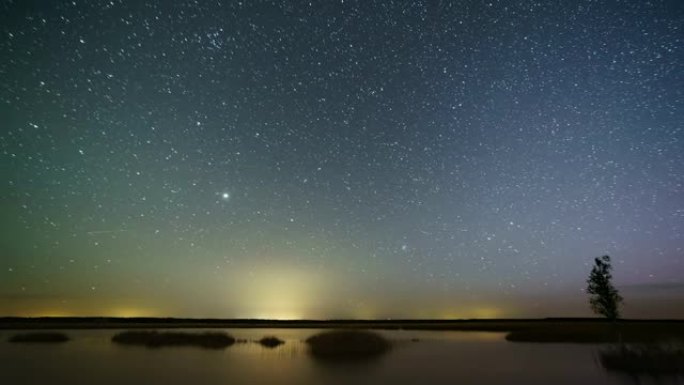 日夜在湖上时光倒流