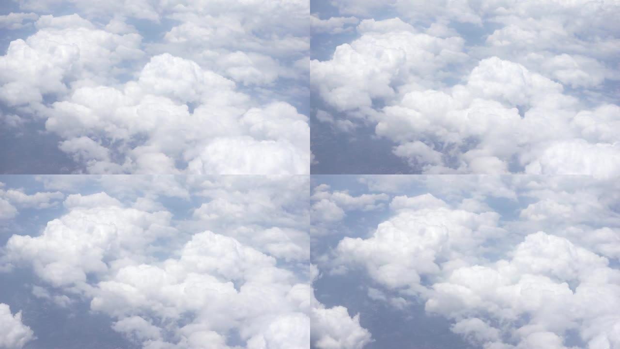云穿过窗户飞机