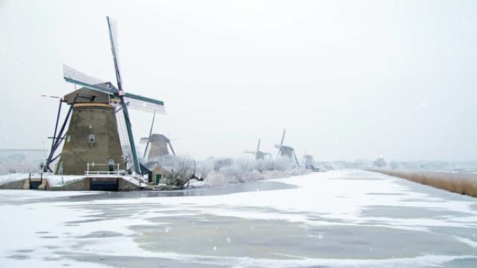 荷兰Kinderdijk的古代风车