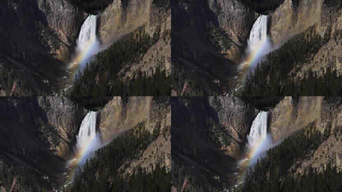 180p慢动作拍摄下黄石瀑布与彩虹
