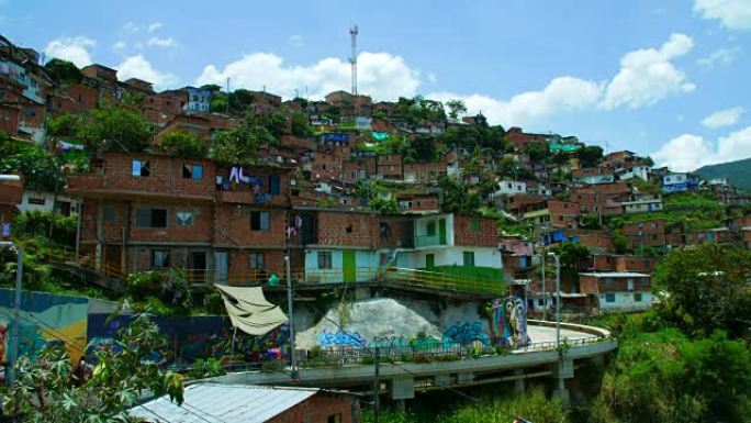 哥伦比亚麦德林拉丁美洲Comuna 13街区景观。