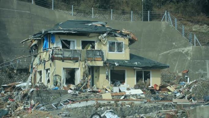 日本海啸后的房屋