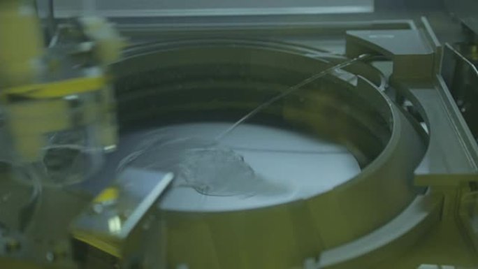半导体制造设施中的硅片生产