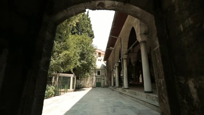 伊斯坦布尔奥斯曼梅西阿里帕萨清真寺庭院
