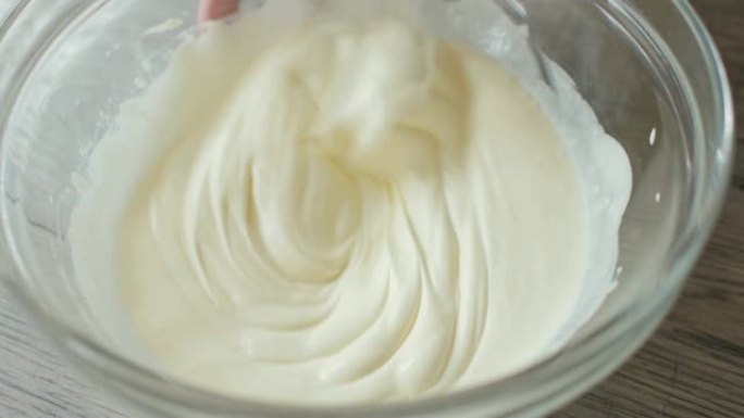 手生奶油
