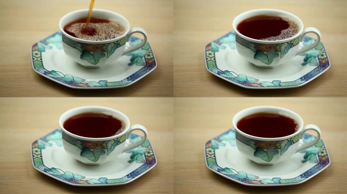 红茶杯木桌高清镜头