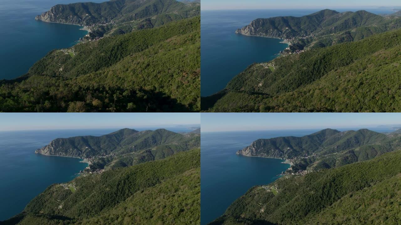 从山上看到的五渔村的蒙特罗索