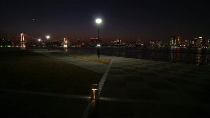 日本东京黄昏的东京湾-东京铁塔