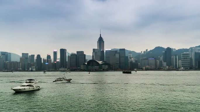 中国香港-2014年11月11日: 中国香港维多利亚港的壮丽景色