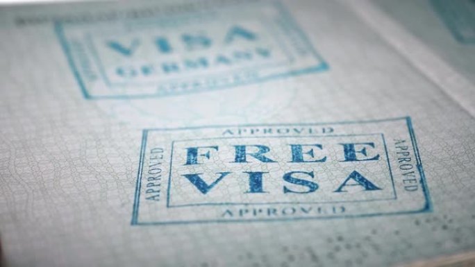 在护照上盖章:免签证，批准