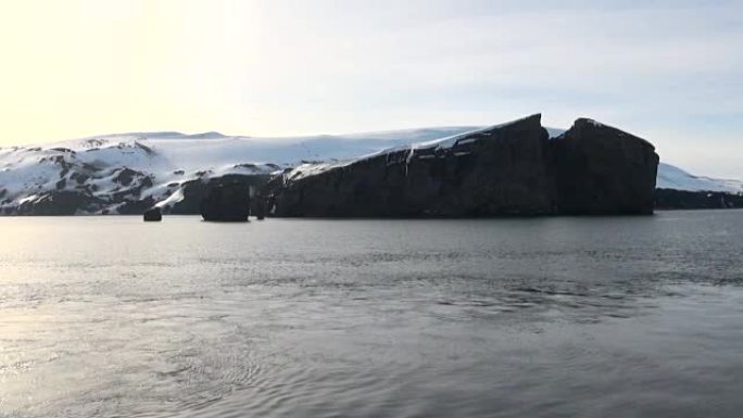 南极洲的夏天-欺骗岛
