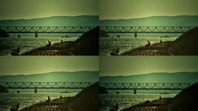 多瑙河上的桥 -- 复古，20世纪50年代的旧相机镜头