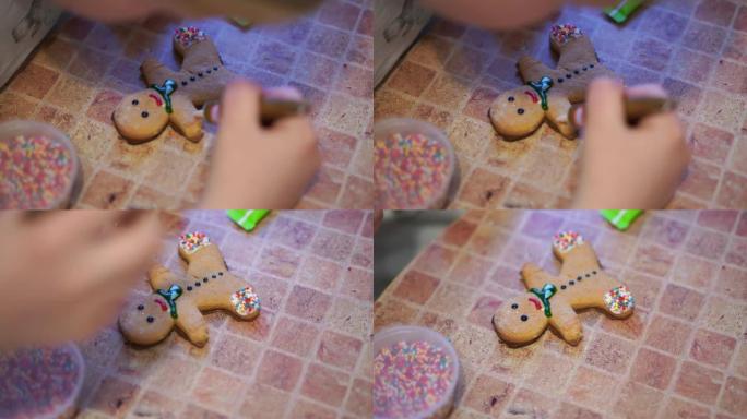 家庭视频-快乐的孩子在厨房里在家做饼干