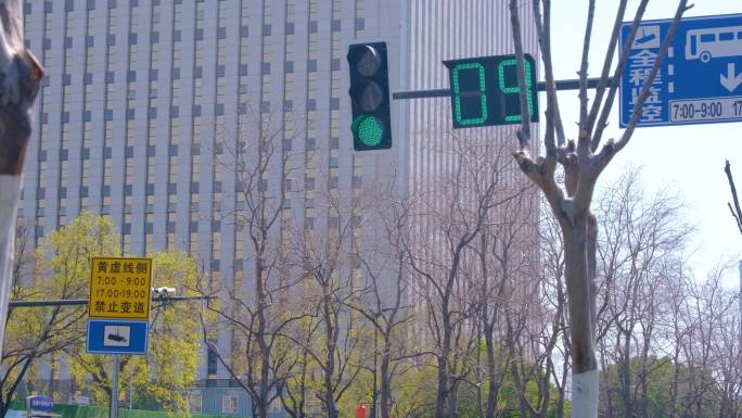 南京市秦淮区城市马路汽车车辆车流视频素材