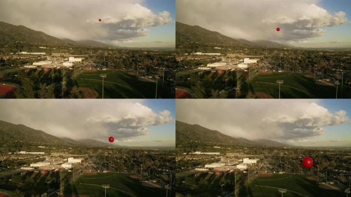 漂浮在天空中的红色气球