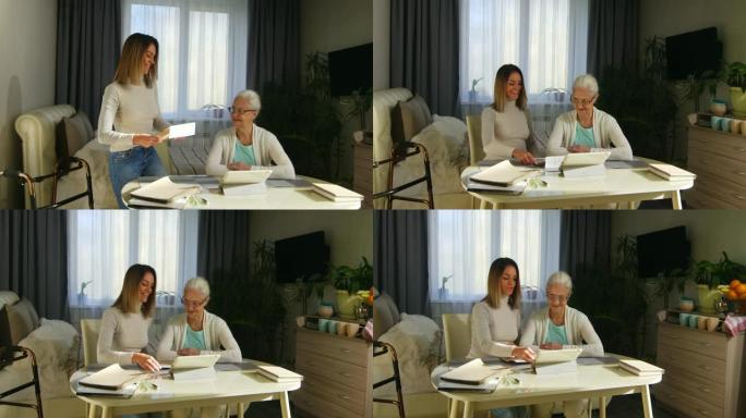 美女跟奶奶读信看图