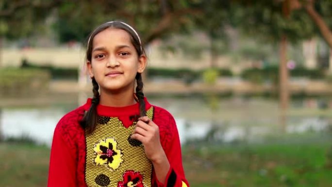 无辜的印度小女孩肖像