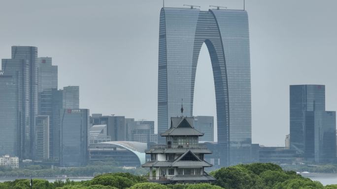 航拍东方之门与桃花岛