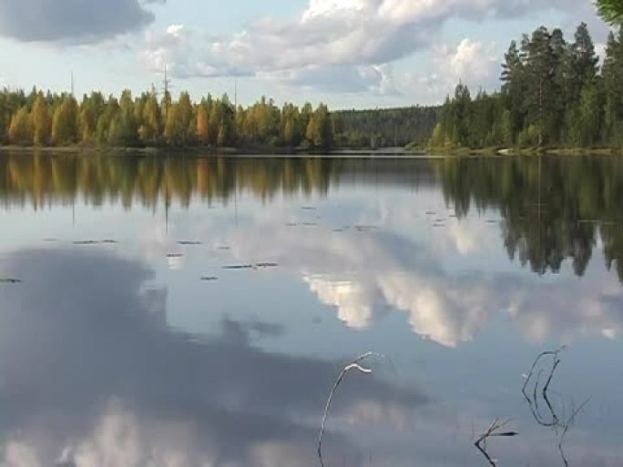 湖泊的图片