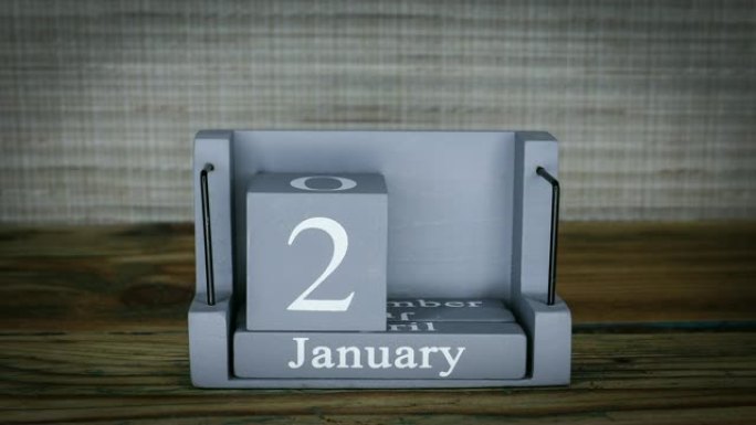 29木制立方体日历上的设定日期为1月个月